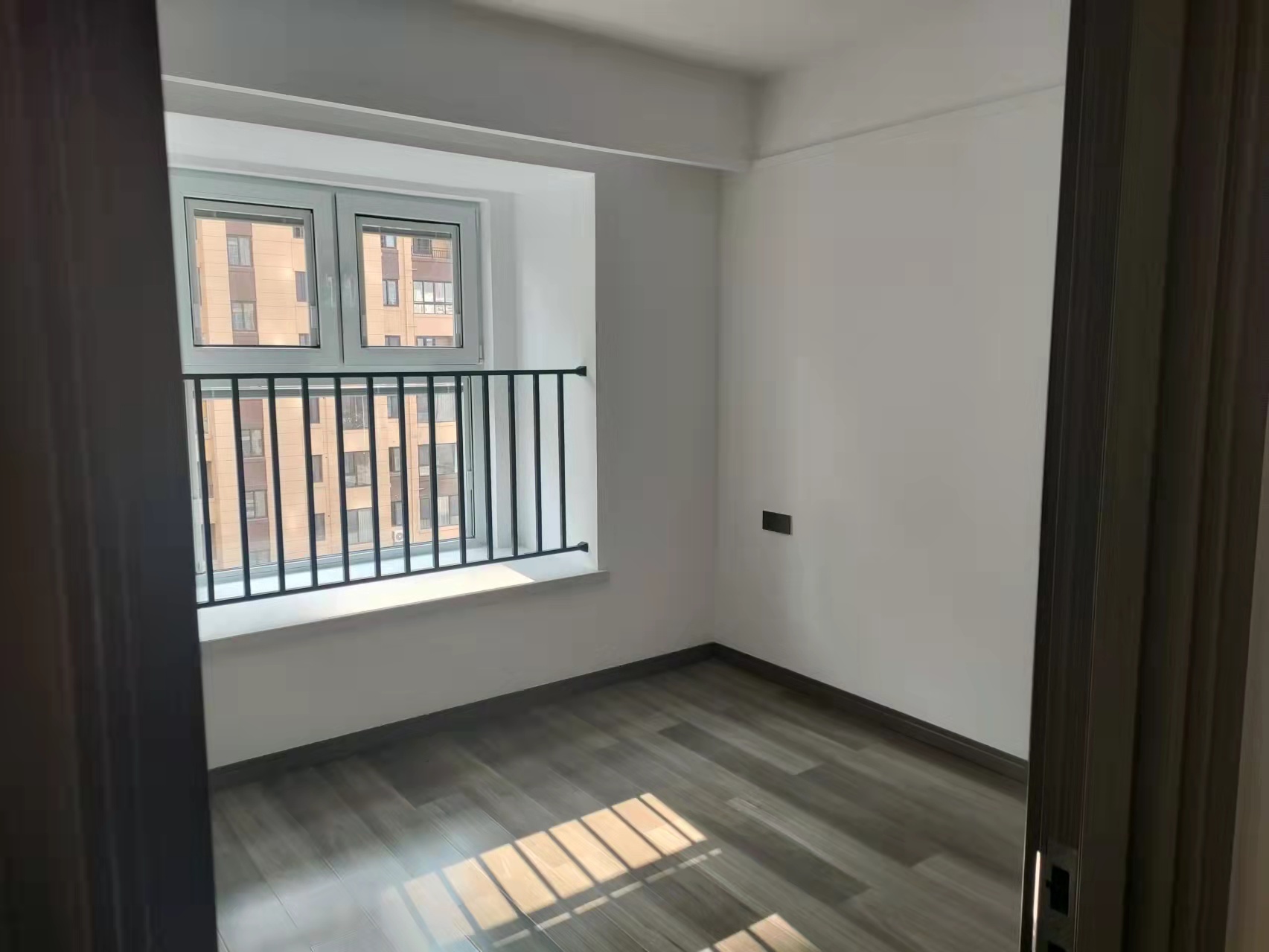 世茂云锦 3室2厅2卫 124m&sup2;
