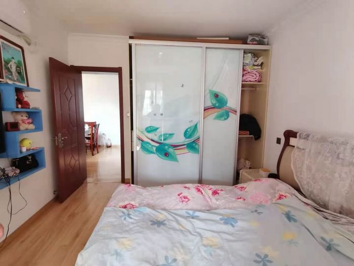 紫东花苑 1室1厅1卫 53.00m&sup2;