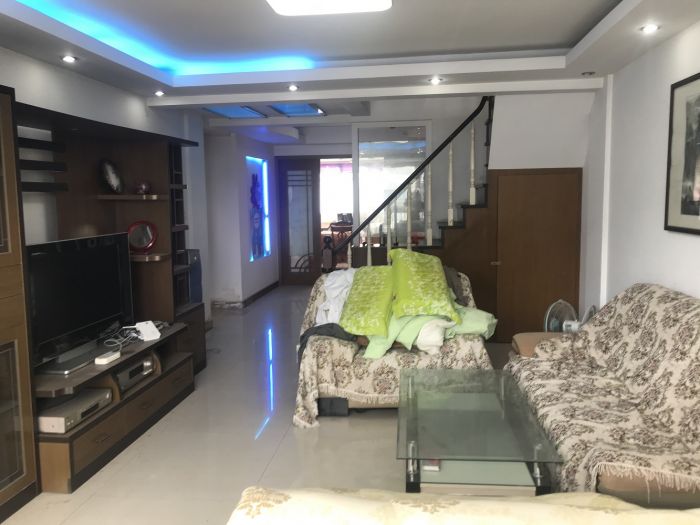 亚太苑 3室2厅2卫 136.00m&sup2;