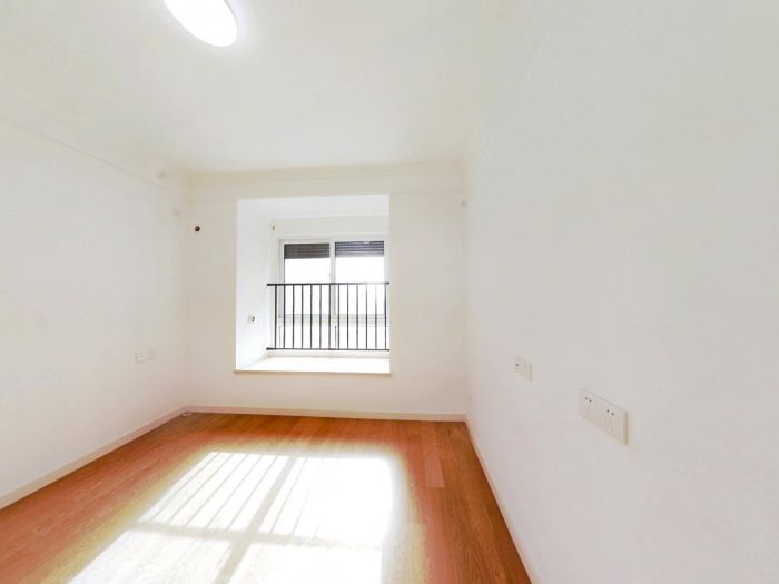 中海碧林湾 3室1厅1卫 97m&sup2;