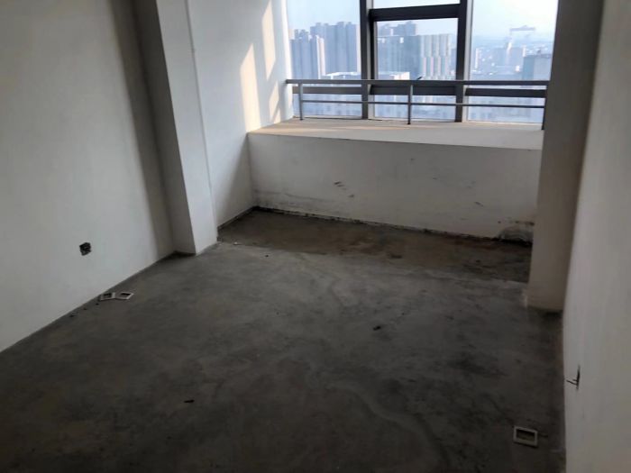 景华城 3室2厅2卫 160.8m&sup2;