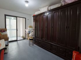 世伦佳苑 3室2厅1卫 113.6m&sup2;