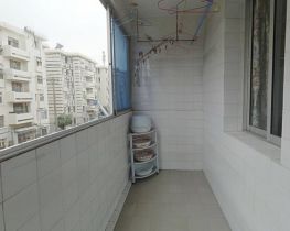 城港新村 3室1厅1卫 71m&sup2;