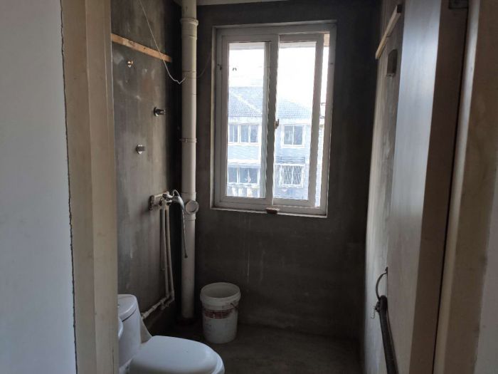 天山花苑 2室1厅1卫 56m&sup2;