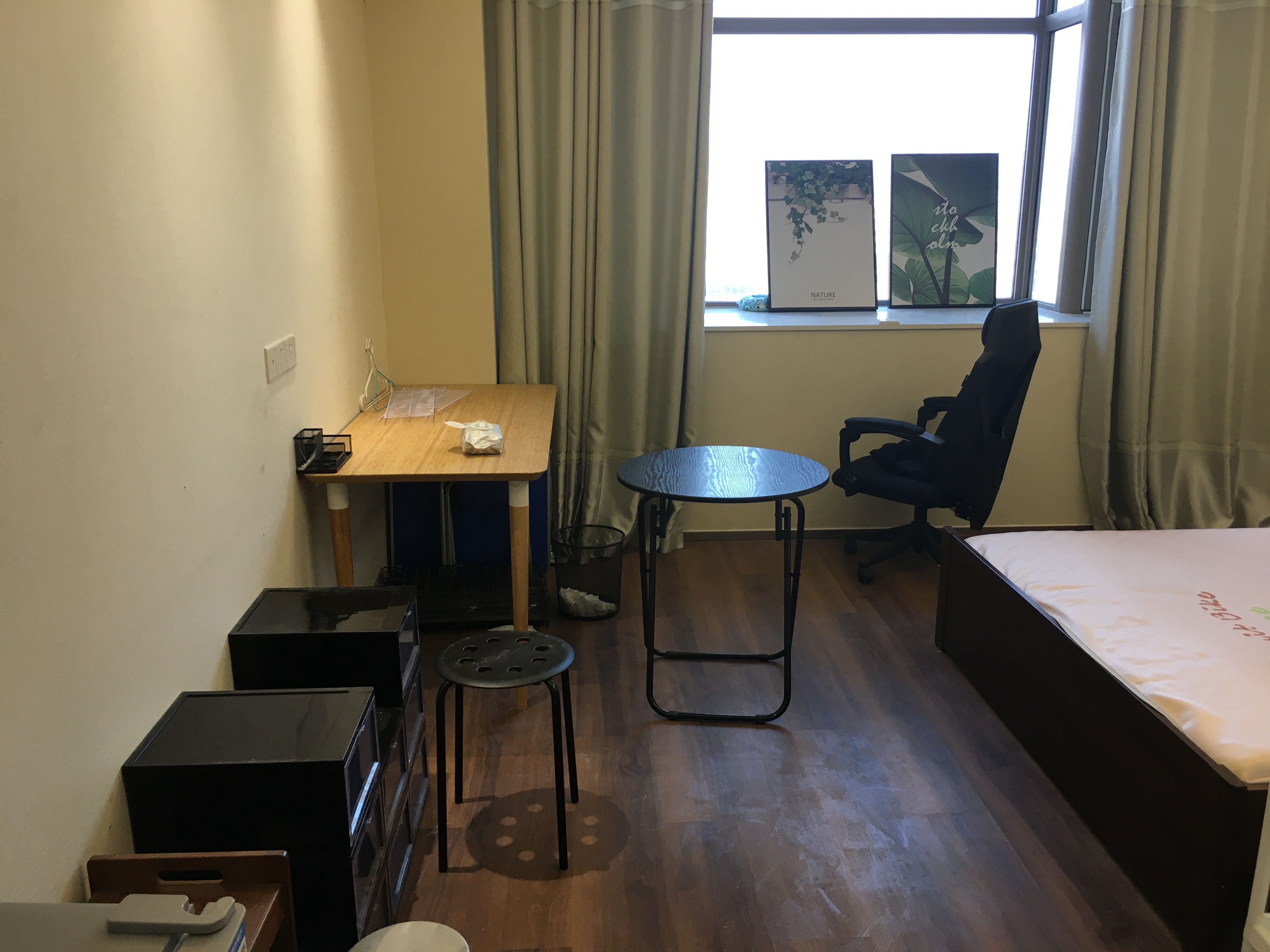 中港金座 1室1厅1卫 42.00m&sup2;