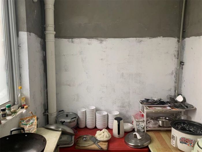 三里墩花苑 3室1厅1卫 136m&sup2;