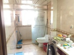 健康公寓 3室1厅1卫 148m&sup2;