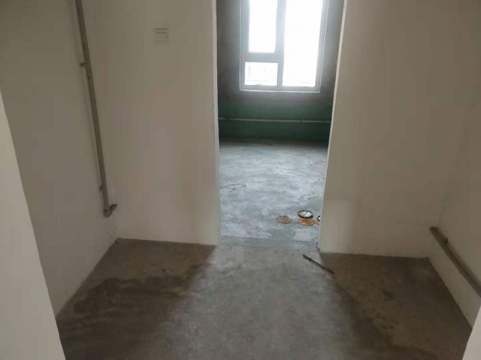 军山花园 4室2厅4卫 255.00m&sup2;