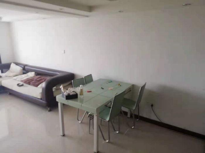 景华城 2室1厅1卫 60m&sup2;