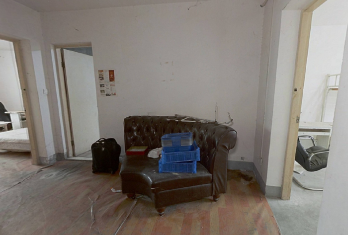 锦安花园 3室1厅1卫 95m&sup2;