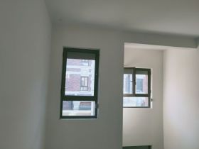 佳期漫 3室2厅2卫 102.00m&sup2;