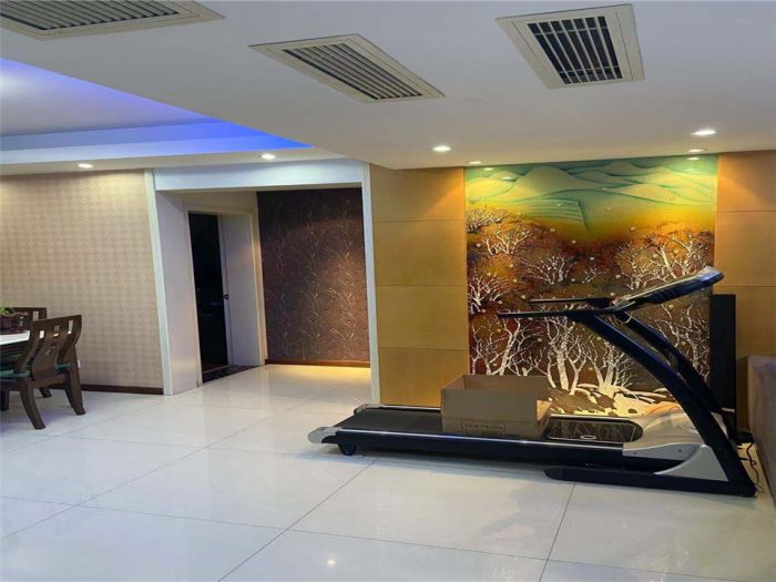 新城小区 3室2厅2卫 146.00m&sup2;