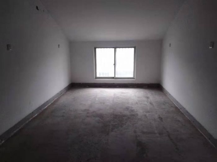 濠西园 4室4厅2卫 132.7m&sup2;