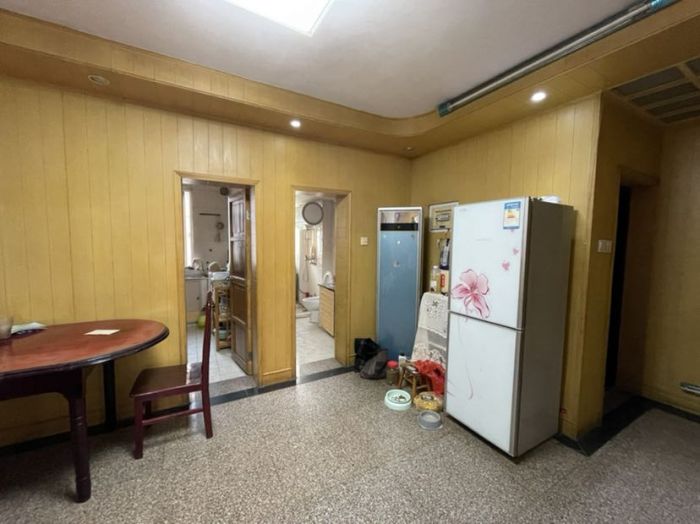 新桥新村 2室1厅1卫 64m&sup2;