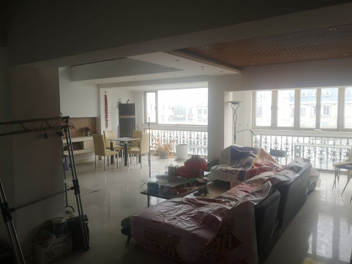 友谊公寓 3室2厅2卫 219m&sup2;