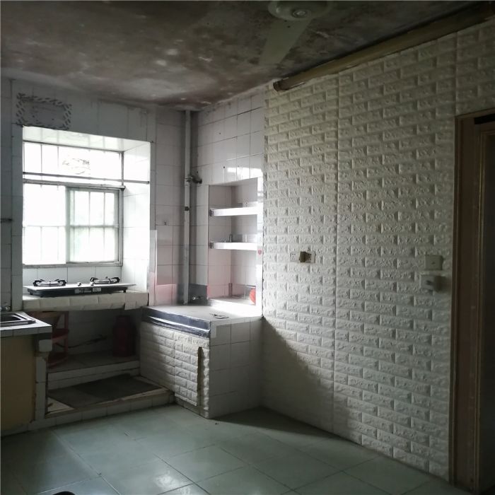 易家桥新村 2室1厅1卫 56m&sup2;