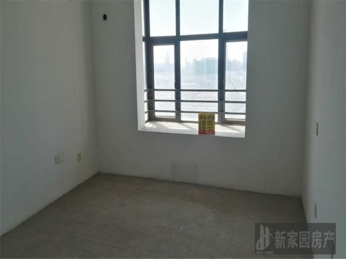 都市豪庭 5室2厅2卫 191.00m&sup2;