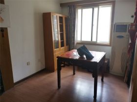 城南东苑 2室2厅1卫 90m&sup2;