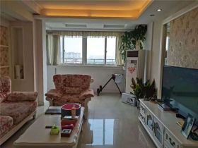 春晖花园 3室2厅2卫 140m&sup2;