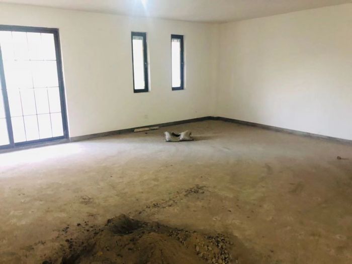 南通壹城水清木华 3室3厅2卫 240m&sup2;
