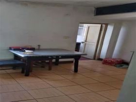 三八新村 1室1厅1卫 40m&sup2;