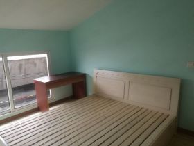 晨苑 5室2厅2卫 180m²