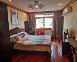 新海通花园 3室2厅1卫 163.00m&sup2;