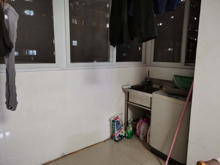 紫东花苑 2室1厅1卫 92.65m&sup2;