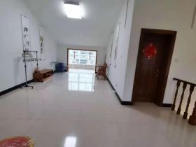 天都花苑 4室2厅2卫 221.67m&sup2;
