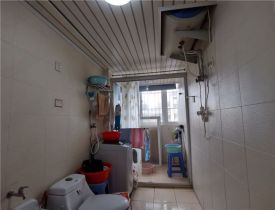世纪新城 2室2厅1卫 110m&sup2;