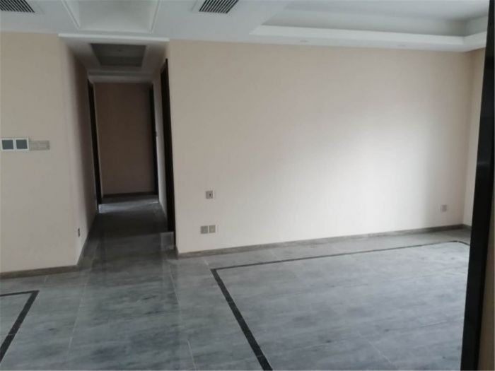 远创樾府 4室2厅2卫 130m&sup2;