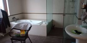 濠滨别业 3室2厅2卫 274.64m&sup2;