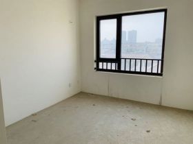 城山隐花苑 4室3厅3卫 223.49m&sup2;