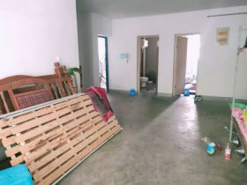 荟景苑 3室2厅2卫 130m²