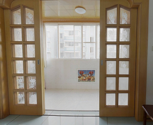 富民花苑 3室2厅1卫 130m&sup2;