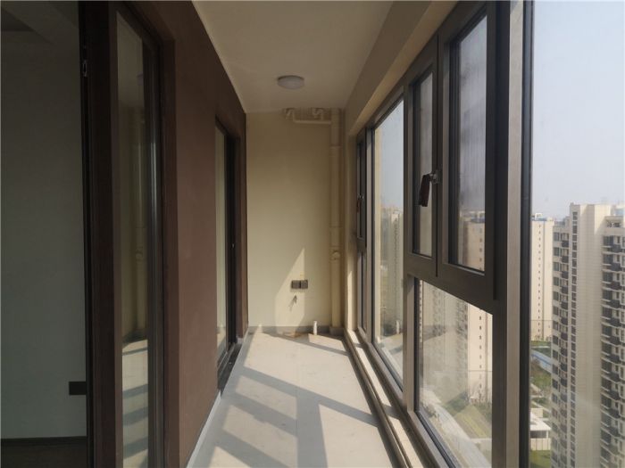 春风南岸东园 4室2厅2卫 142m&sup2;