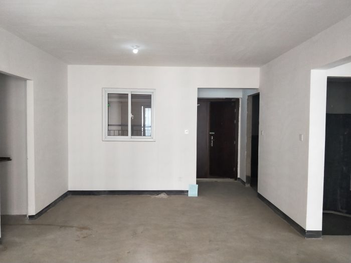南山国际社区 3室2厅2卫 130m&sup2;