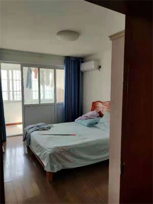 景和花苑 3室1厅1卫 123m&sup2;