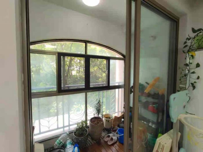 优山美地花园南区 4室2厅2卫 168.00m&sup2;