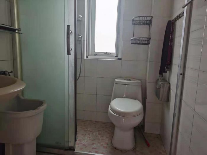 学田东苑 4室1厅1卫 73m&sup2;