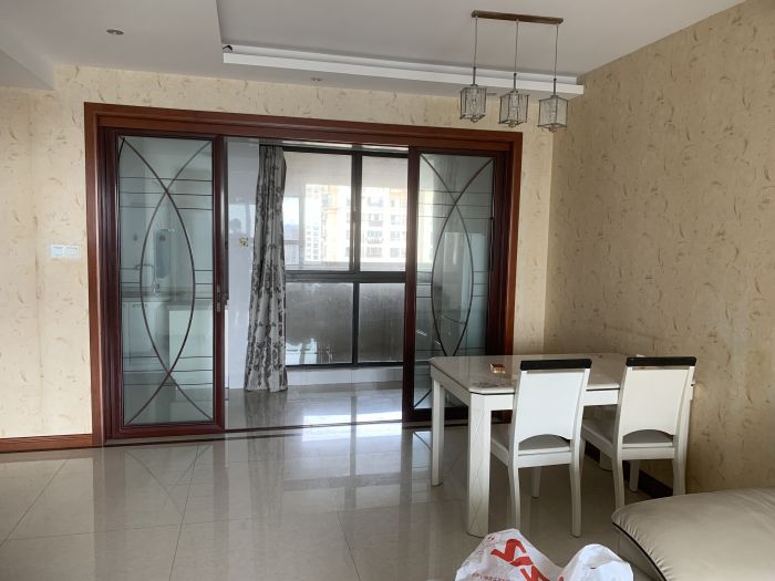和融&bull;优山美地名邸 2室2厅1卫 94m&sup2;