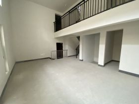 春风南岸西园 5室3厅3卫 400m&sup2;