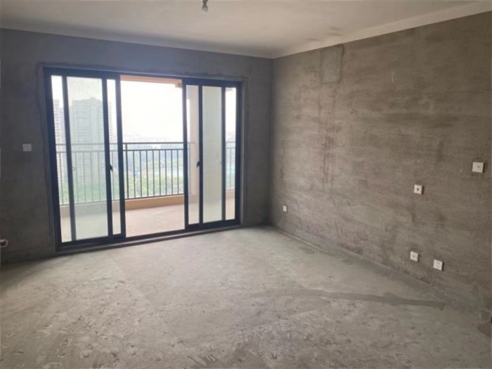 华强城 3室2厅1卫 120m&sup2;