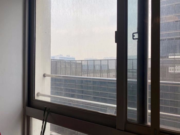润华国际中心 3室2厅1卫 108m&sup2;