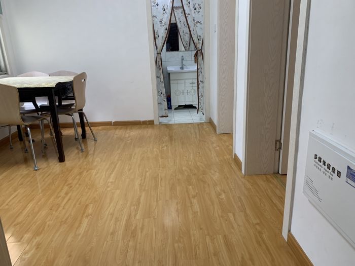 光明新村 2室1厅1卫 65m&sup2;