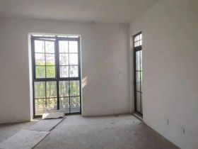 罗福宫 4室2厅3卫 273.00m&sup2;