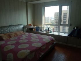 中海碧林湾 3室2厅2卫 128m&sup2;