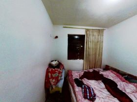 华强城 3室2厅1卫 120m&sup2;