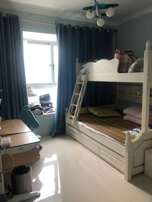 润华国际中心 3室2厅2卫 147.8m&sup2;