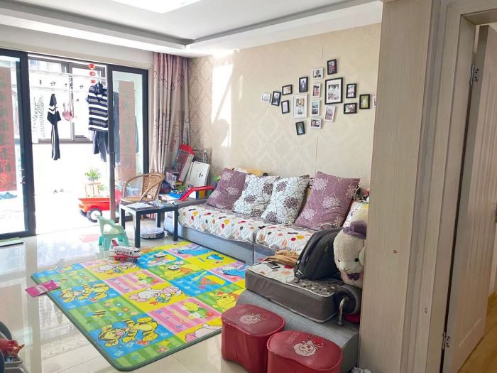 帝奥世伦名郡 2室2厅1卫 96m&sup2;